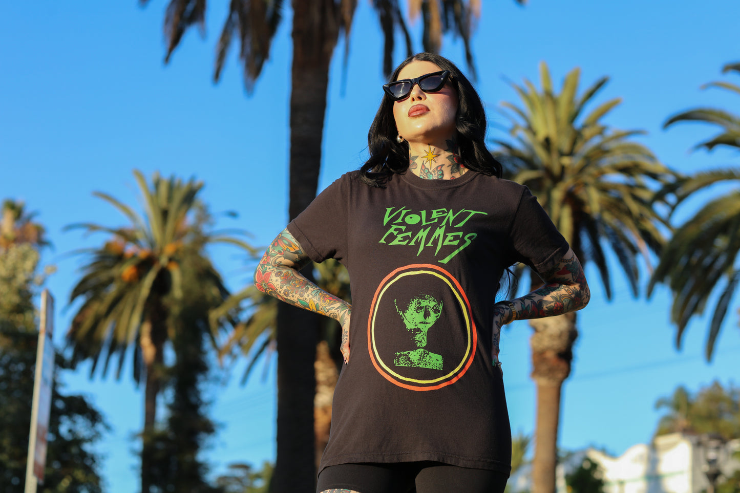 Circle Logo T-Shirt (Black)