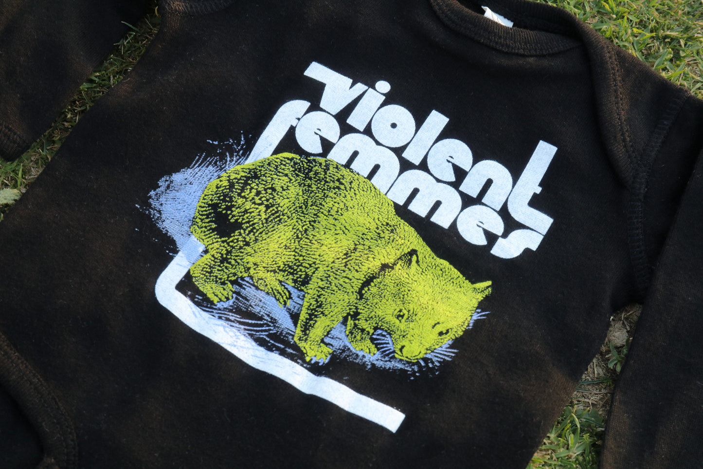 Wombat Infant Long Sleeve Onesie (Black)